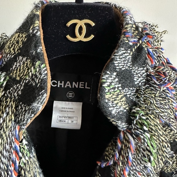 Pre-Fall 2015 Tweed Chanel Coat size 38 - Picture 11 of 14